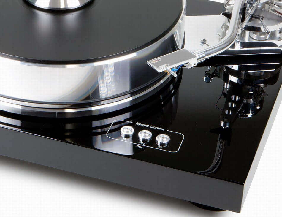 pro-ject-signature-10 gramofony hifisafir 07